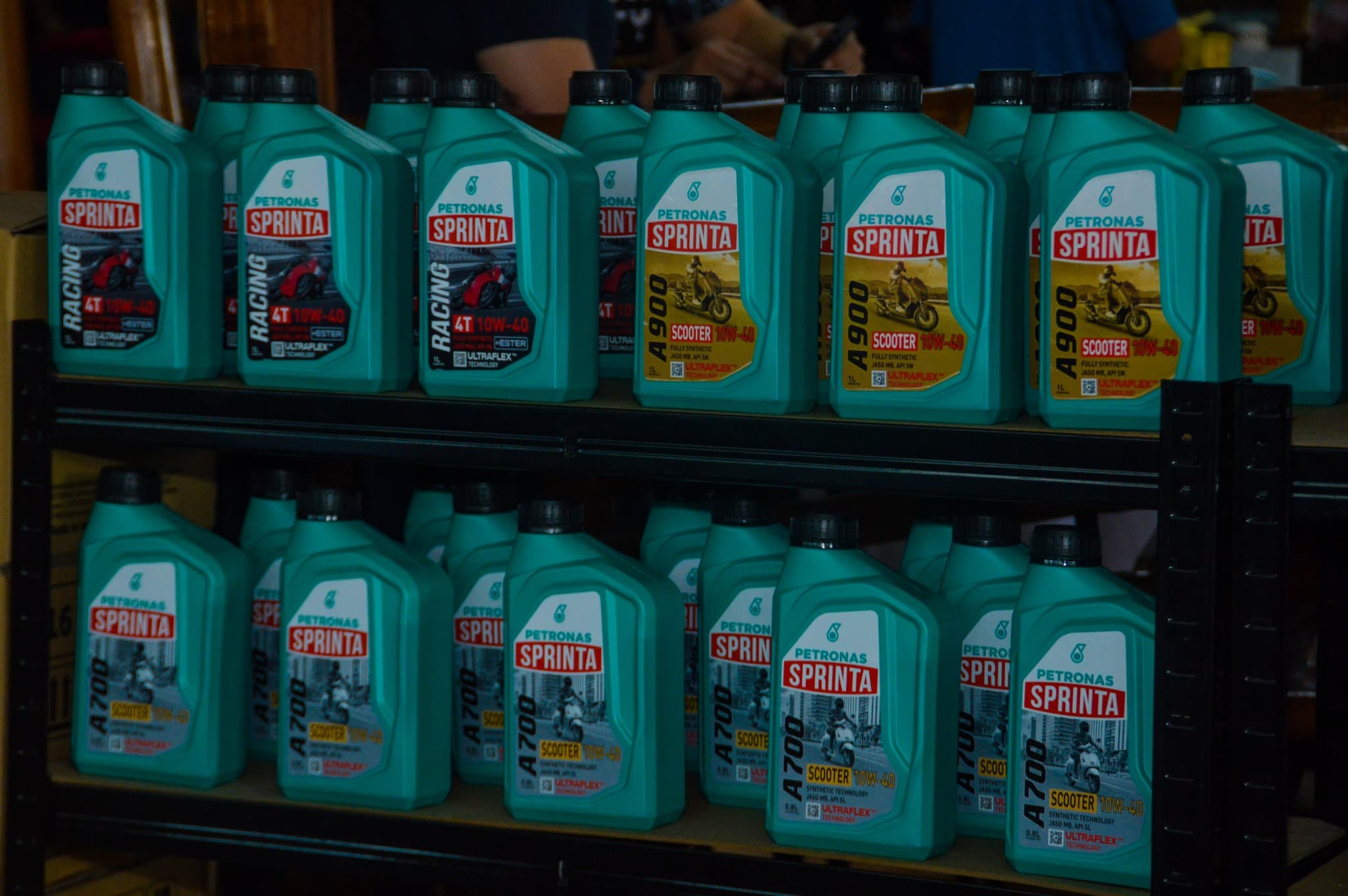 Petronas Sprinta engine oil