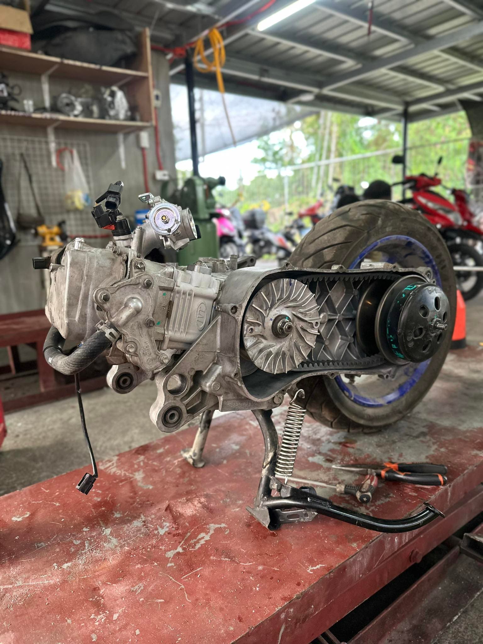 Engine build work in progress